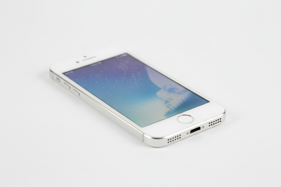 Apple iPhone 5 build quality and durability tested