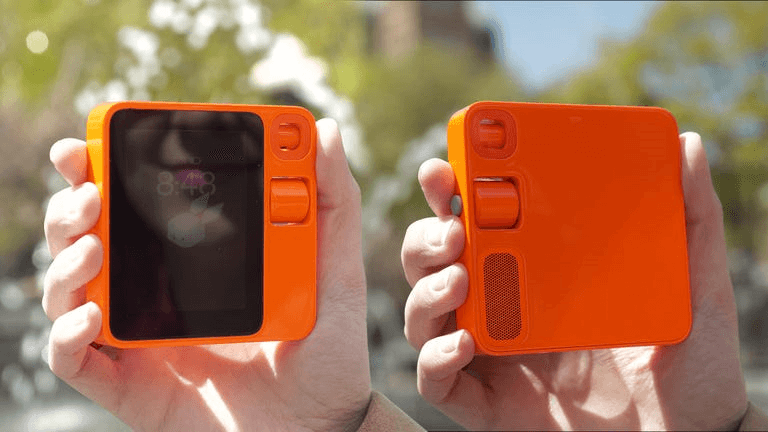 Rabbit R1 Review - Fonezone.ae