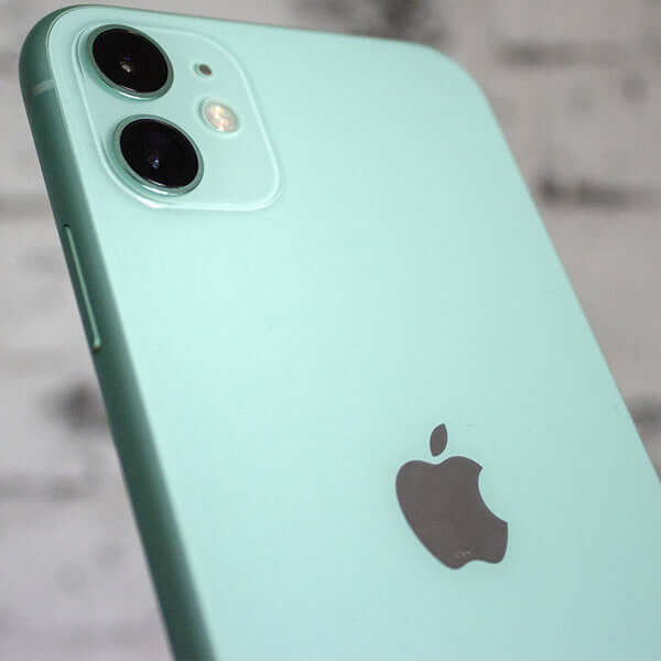 Best Apple iPhone 11 256GB Green Good in the UAE